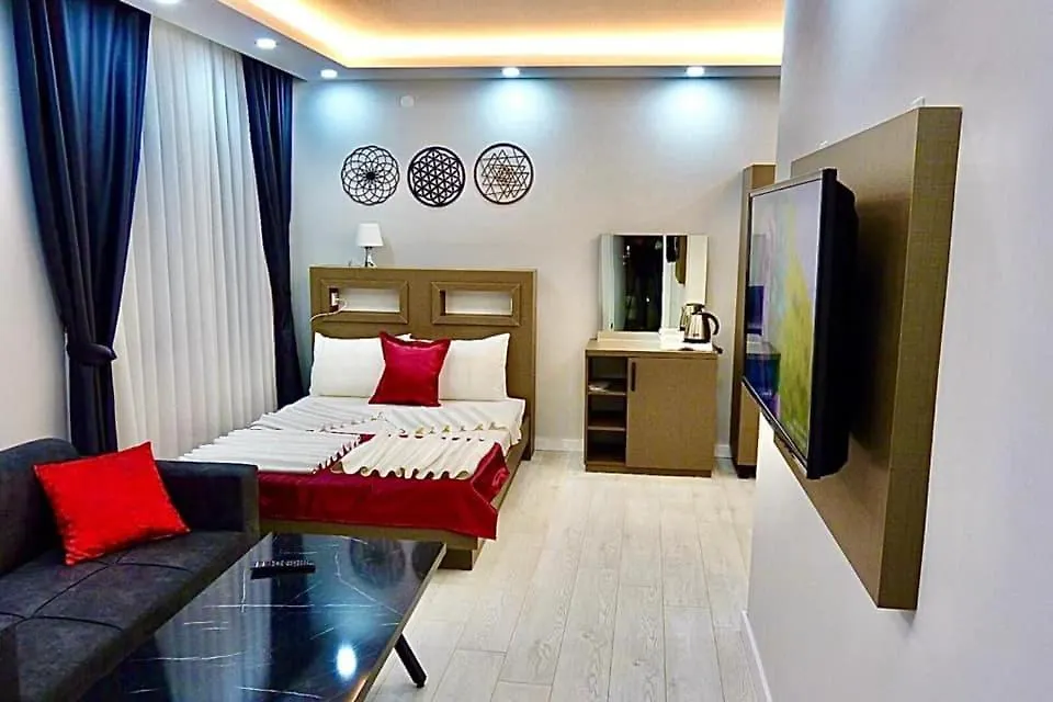 Konyaalti Hotel Анталья