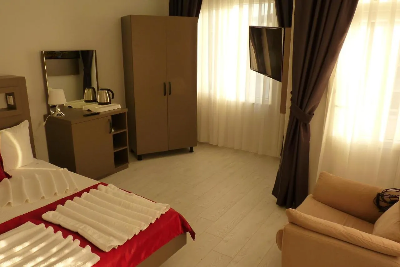 Konyaalti Hotel Анталья